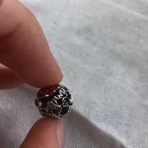 Pandora Minnie Mouse charm